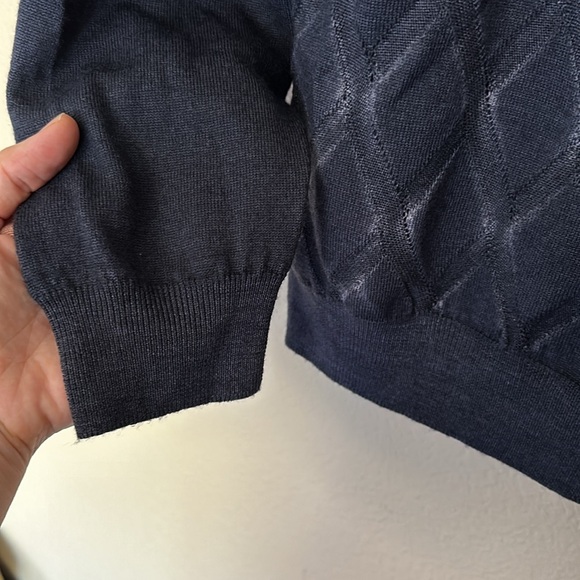 Armani Collezioni Virgin Wool Textured Weave Sweater Size Medium, Men’s - Picture 5 of 5